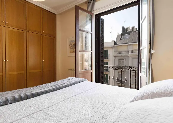 The Collection | Zubieta 아파트 *